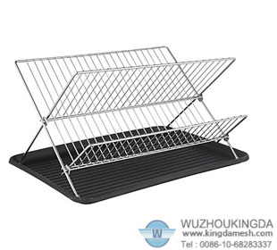 Dish drainer with drip tray