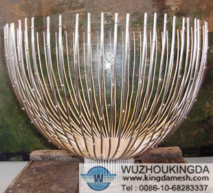 Wire mesh bowl