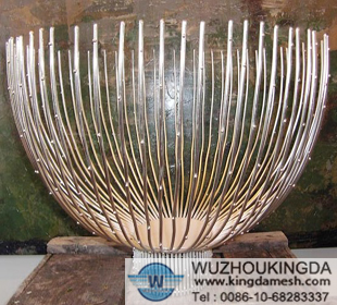 Wire mesh bowl