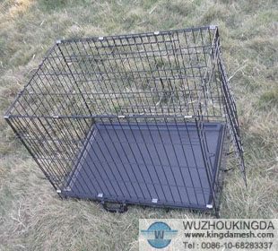 Wire mesh cat cage