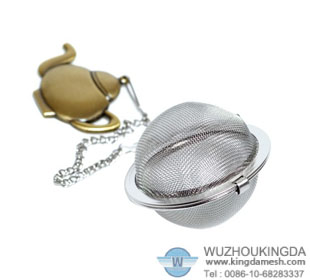 Decorative tea ball infuser