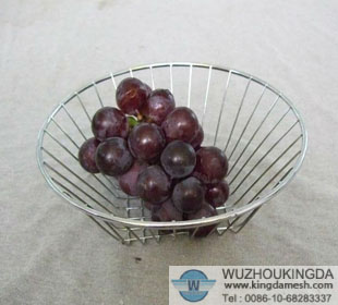 Wire fruit basket