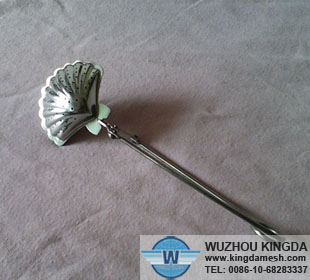 Stainless steel tea strainer