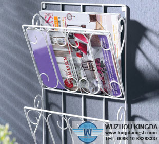 Wire mesh magazine holder