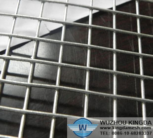 Galvanized crimped wire mesh panels-03