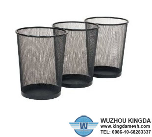 Round wire mesh trash basket