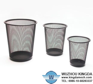 Round wire mesh trash basket