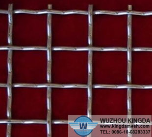 Iron wire crimped mesh