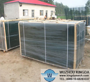 PVC coated welded wire mesh panel