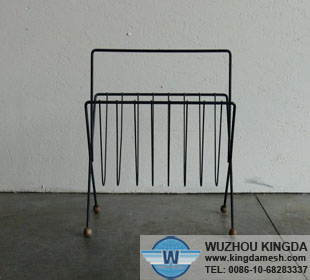 Metal magazine rack