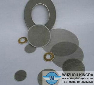 Woven mesh filter disc