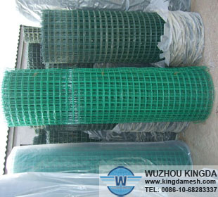 Green welded wire mesh roll