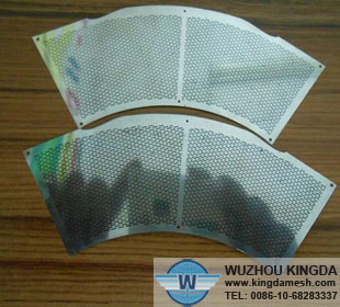 Etching metal mesh