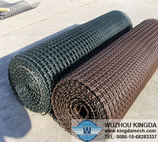 Powder coated welded mesh roll