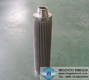 Sintered fiber pleated filter cartridge