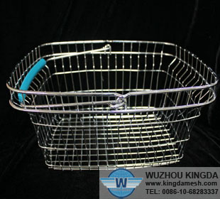 Small wire mesh shopping basket