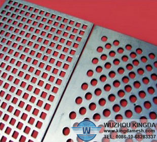 Perforated flat plate