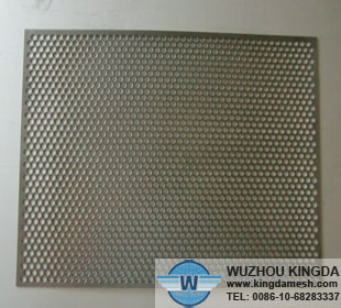 Perforated sheet metal screen