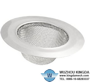 Wire mesh strainer