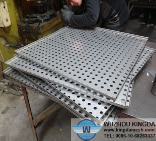 Stainless steel perforated trays