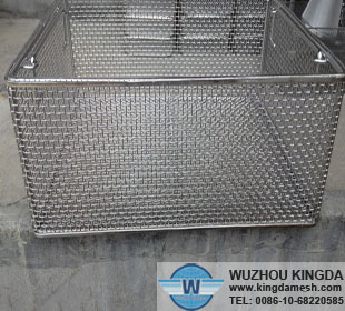 Metal wire baskets