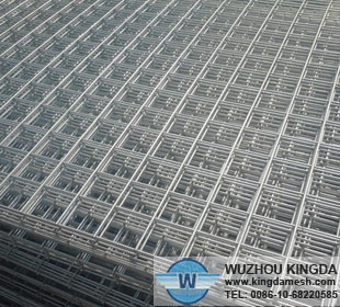 Heavy duty welded wire mesh panels