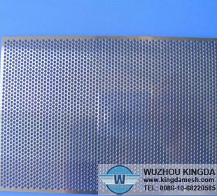 Micro perforated plate sieve