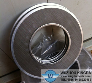 Welded stainless steel disc