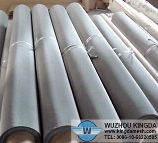 Stainless steel woven cloth