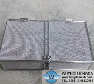 Wire mesh basket uses lab