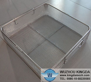 Industrial wire baskets