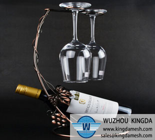 Wire wine rack