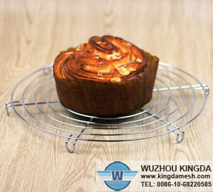 Round cooling cake racks