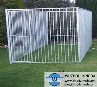 Wire mesh dog cage