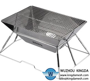 Outdoor barbecue grill