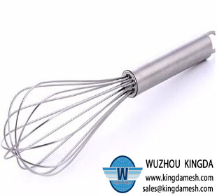 Egg whisk with hang