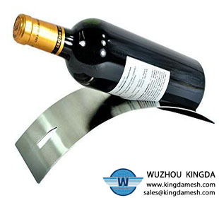 Single bottle wire wine rack