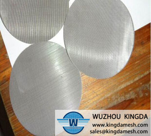 Stainless steel woven filter disc