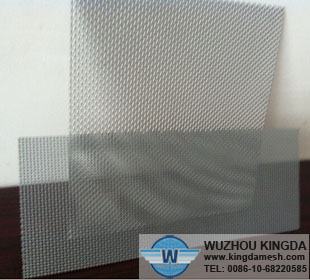 Fine mesh window screen