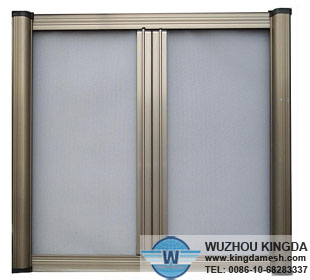 Fine mesh window screen