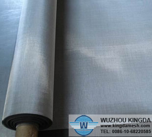 Woven mesh screen