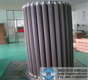 Metal sintered felt filter element