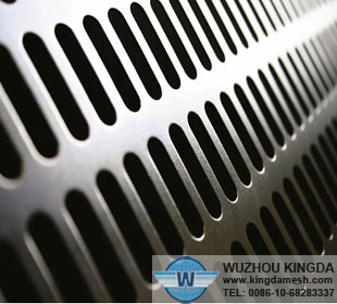 Slotted hole perforated plate