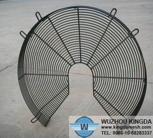 Wire mesh fan guard