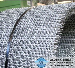 Dip-hot galvanized crimped wire mesh