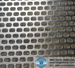 Slotted metal sheet