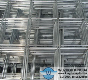 Welded wire mesh panel screen