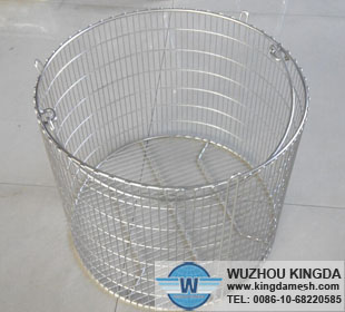 Round metal baskets large