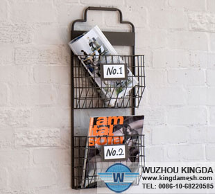 Mesh wire magazine holder