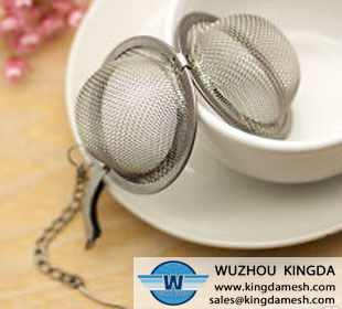 Wire mesh tea infuser